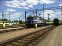 Sidemka 368, ze skadem do odzi oczekuje na odjazd z Grochowa (25-05-2012).